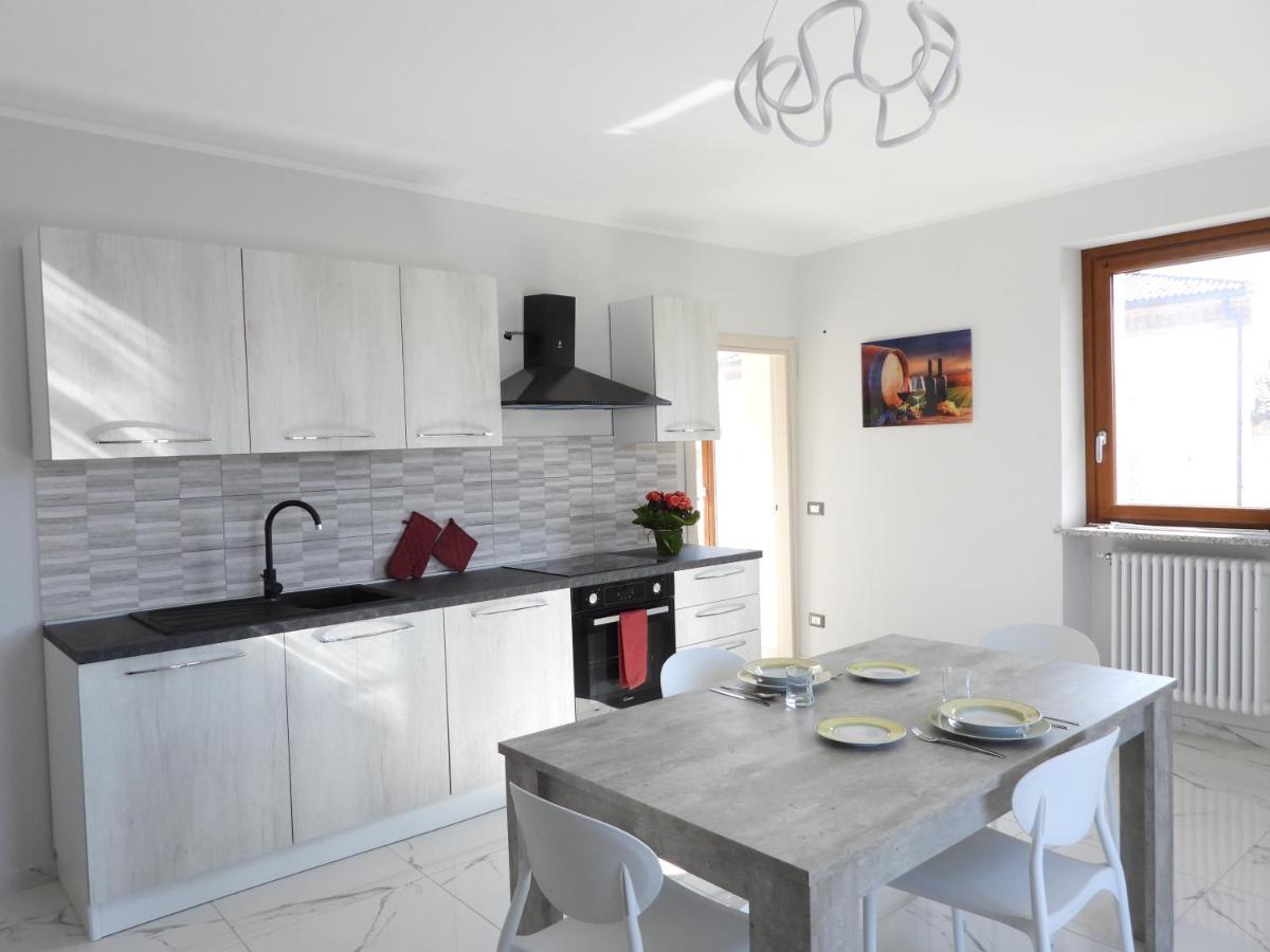 Roero Sunset Apartment Govone Ngoại thất bức ảnh