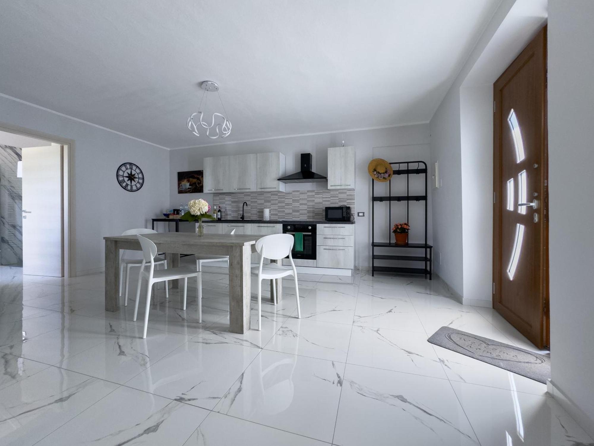 Roero Sunset Apartment Govone Ngoại thất bức ảnh