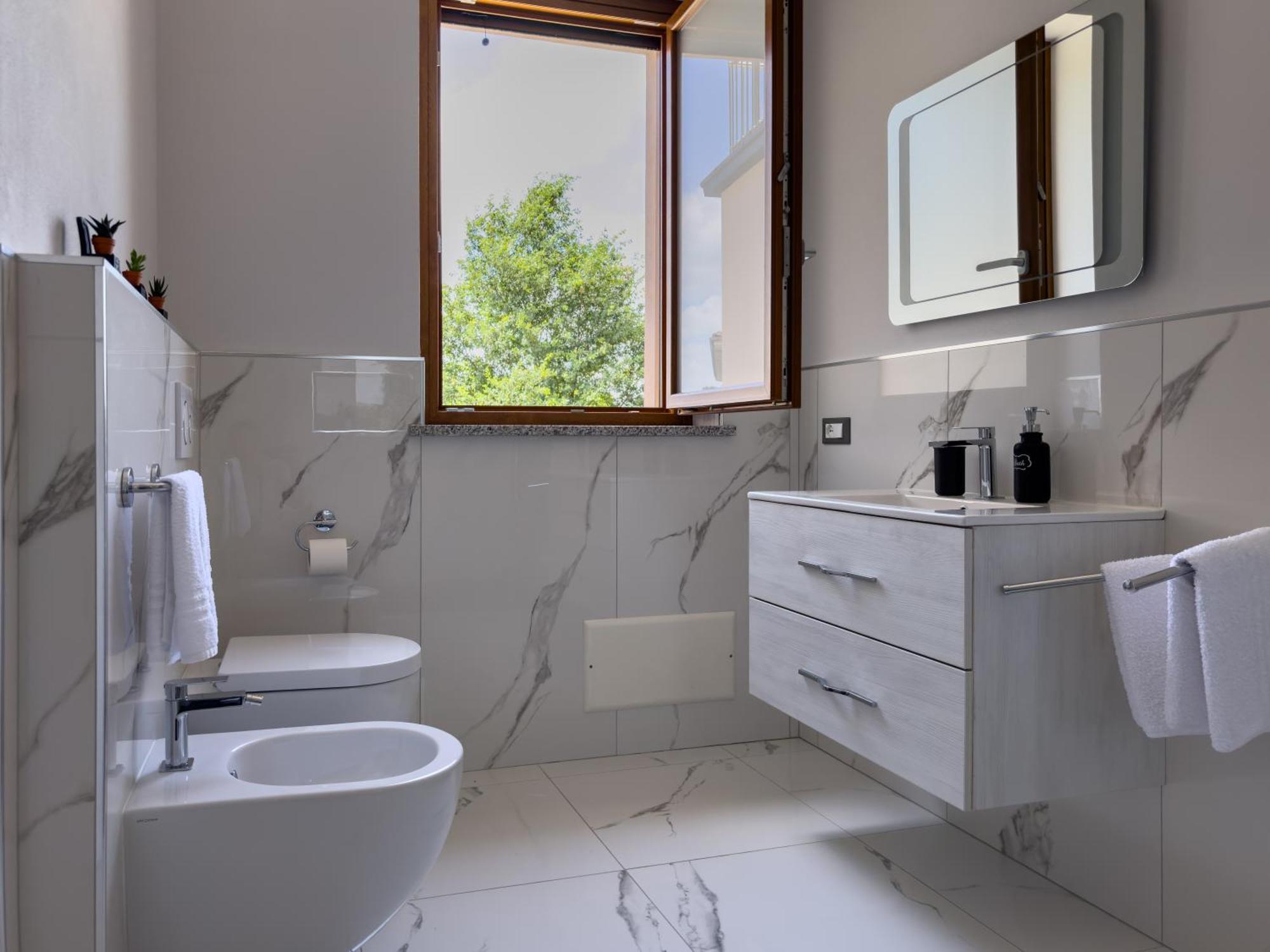 Roero Sunset Apartment Govone Ngoại thất bức ảnh